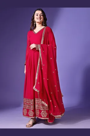 Ethnic Yard Women Ethnic Motifs Embroidered Pleated Sequinned Kurta with Pyjamas & With Dupatta