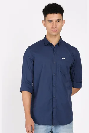 Lee Men Blue Classic Slim Fit Casual Shirt