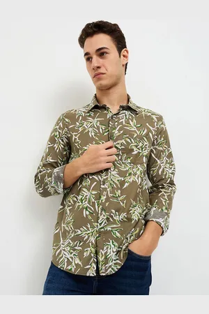 SPYKAR Men Spread Collar Floral Printed Cotton Casual Shirt
