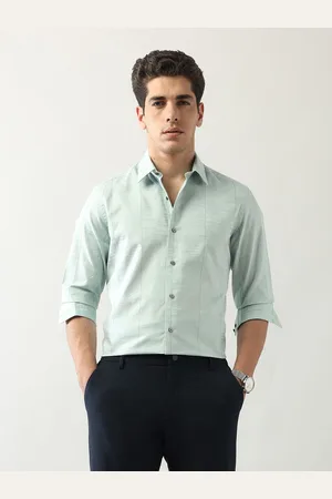 Arrow Men Slim Fit Opaque Striped Formal Shirt