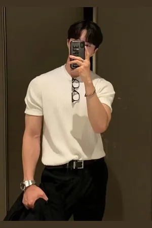 Stylecast Men T-shirt