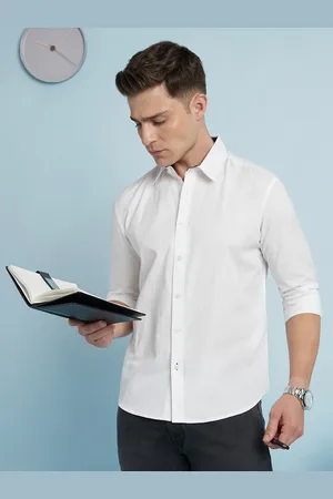 Dennis Lingo Men Solid Spread Collar Full Sleeves Regular Fit Shirt