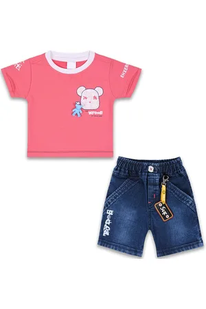 Wish Karo Infant Boys Printed T-shirt with Shorts
