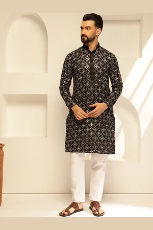 SOJANYA Floral Embroidered Thread Work Cotton Silk Straight Kurta