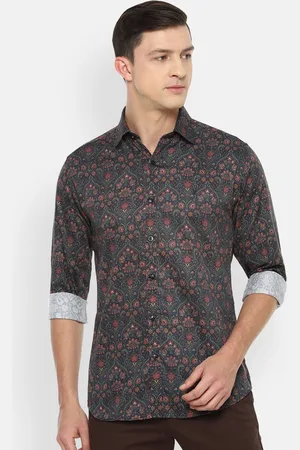 V Dot Men Black Slim Fit Floral Printed Pure Cotton Casual Shirt
