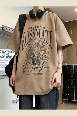 Stylecast Men Typography Printed Drop-Shoulder Sleeves T-shirt