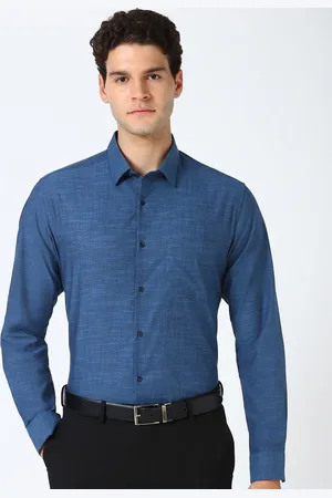 Peter England Men Spread Collar Solid Cotton Casual Shirt