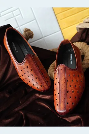 Provogue Men Printed Loafers