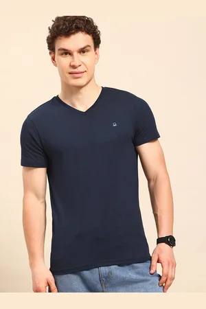 Benetton V-Neck Regular Fit T-shirt