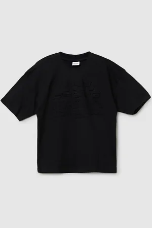 Max Collection Boys Typography Printed Applique T-shirt