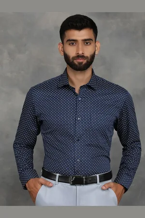 Greenfibre Men Cutaway Collar Micro Ditsy Printed Cotton Slim Fit Casual Shirt