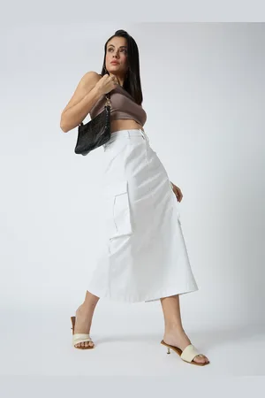 Globus Women White Stretchable Solid Mid-Rise Straight Fit Midi Cargo Skirt