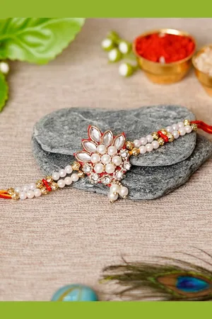 eCraftIndia White & Red Rakhi Gift Set