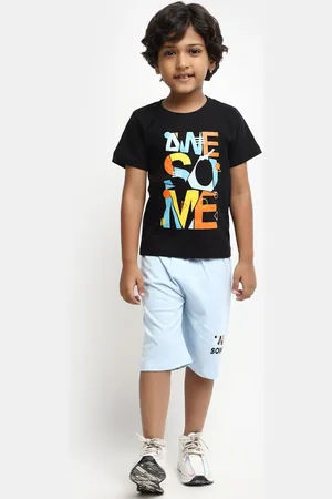 V-Mart Boys Printed T-shirt with Shorts