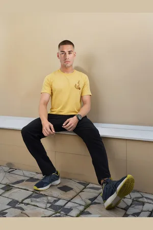 HRX Yoga T-shirt