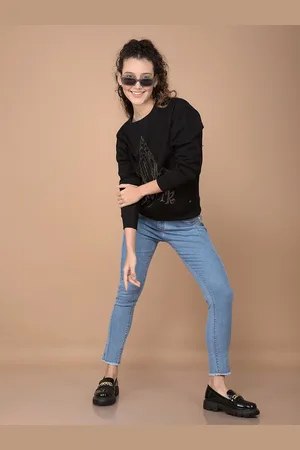 Crimsoune Club Women Embellished Sweatshirt