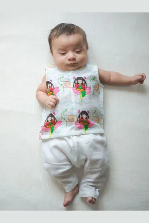 Tiber Taber Kids Printed Pure Cotton Jhabla With Pyjamas