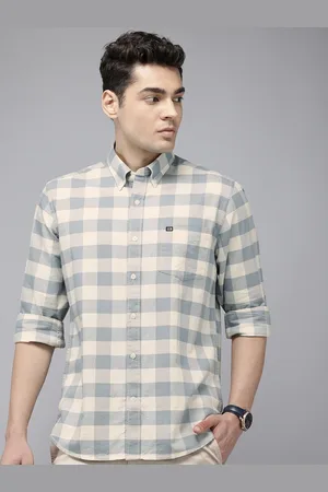 Arrow Manhattan Slim Fit Checked Pure Cotton Casual Shirt