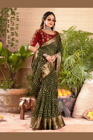 DIVASTRI Woven Design Zari Saree