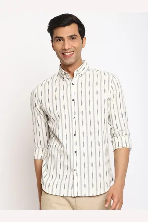 Fabindia Slim Fit Vertical Striped Casual Cotton Shirt