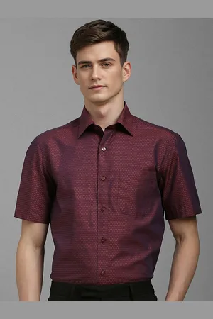 Louis Philippe Men Classic Fit Spread Collar Textured Cotton Formal Shirt