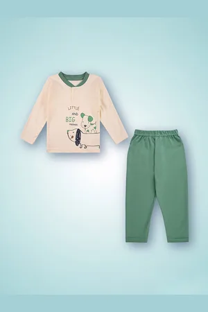 Wish Karo Boys Printed Round Neck Long Sleeves T-Shirt With Trouser