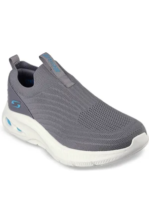 Skechers Men BOBS UNITY-DASHING THROUGH Slip-On Sneakers