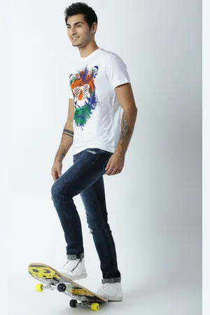 Huetrap Men White Printed Round Neck T-shirt