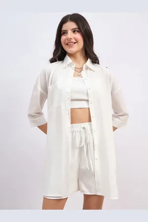 Berrylush Shoulder Straps Crop Top With Shorts And Shirts