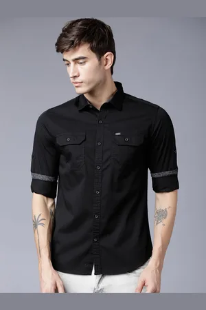 LocoMotive Men Black Slim Fit Solid Casual Shirt