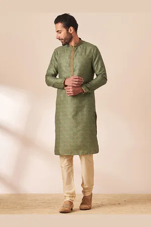 Manyavar Men Floral Printed Kurta with Churidar
