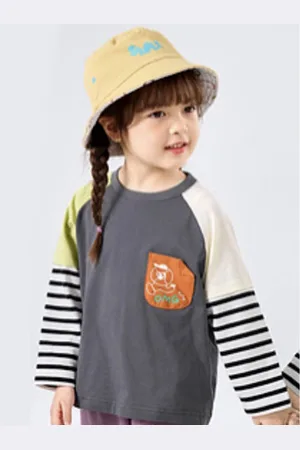 LULU & SKY Girls Colourblocked Round Neck Cotton T-shirt