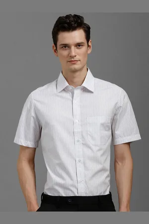 Louis Philippe Men Classic Fit Spread Collar Vertical Striped Cotton Formal Shirt