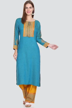 Elthia Round Neck Ethnic Motifs Printed Regular Kurta with Trousers