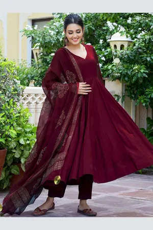 DIVASTRI Magic V-Neck Panelled Anarkali Kurta With Trousers & Dupatta