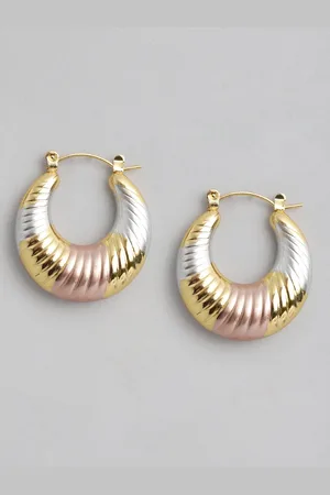 DressBerry Oval Hoop Earrings
