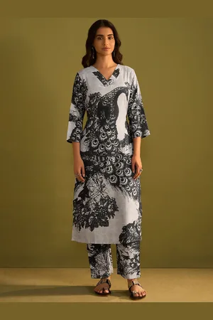 Indo Era Women Floral Printed Regular Pure Cotton Kurta with Trousers