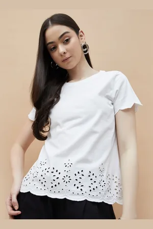 Lifestyle Women Striped Pockets T-shirt