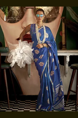 DIVASTRI Woven Design Zari Work Satin Saree