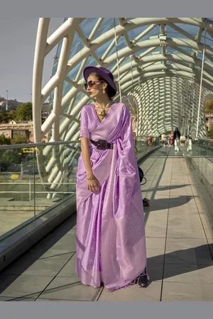 DIVASTRI Woven Design Zari Saree