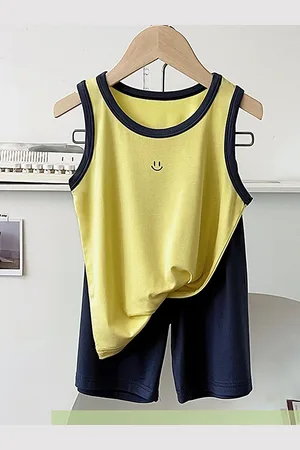 LULU & SKY Girls T-shirt with Shorts