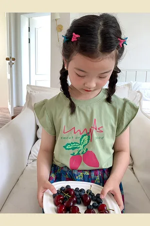 LULU & SKY Girls Printed Extended Sleeves Applique T-shirt