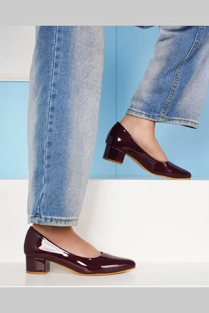 DressBerry Burgundy Pointed Toe Block Heel Pumps
