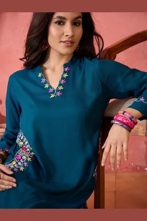 Sangria Floral Embroidered Mandarin Collar Straight Kurta With Trousers