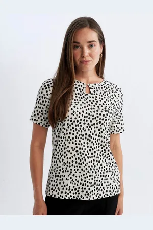 DeFacto Women Printed Pockets T-shirt