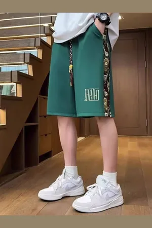 Stylecast Men Loose Fit Shorts