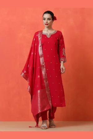 Jaipur Floral Embroidered Notch Neck Straight Kurta With Trousers And Dupatta