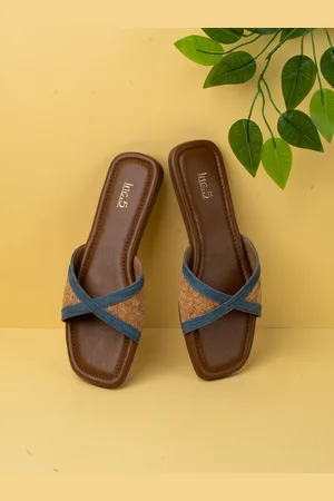 Inc 5 Women Textured Open Toe Flats
