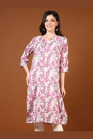 V-Mart Women Floral Printed Thread Work Kurta