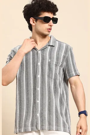 Benetton Vertical Self-Stripes Regular Fit Opaque Casual Shirt